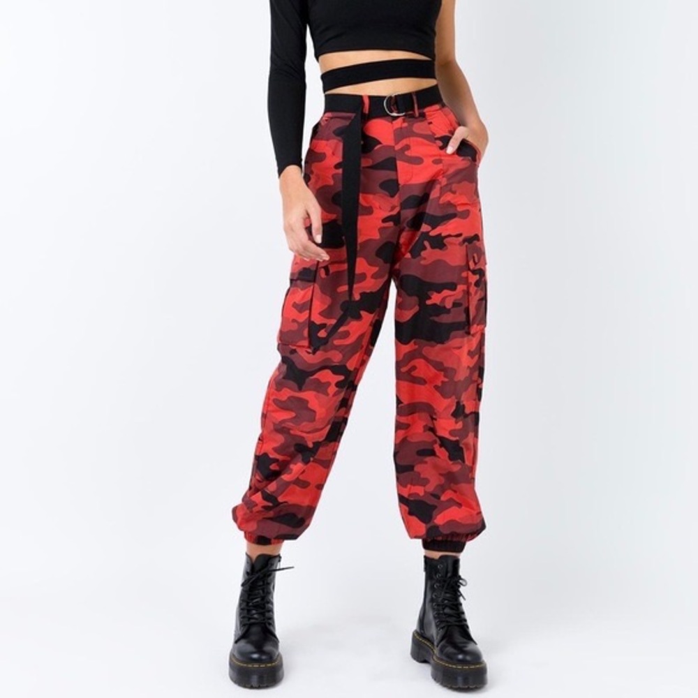 Iamgia Red Camo Cargo Pants